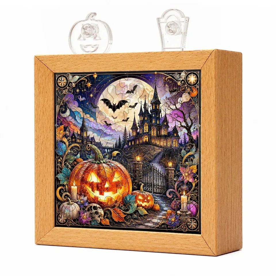 kaayee-halloween-manor-nachtlicht-holzrahmen-acryl image 1