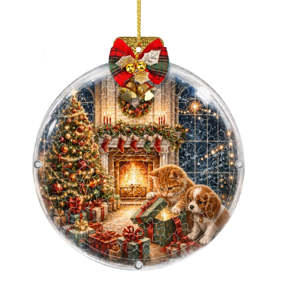 kaayee-christmas-by-the-fireplace-light-suncatcher-puzzle-mini-15-cm image 1