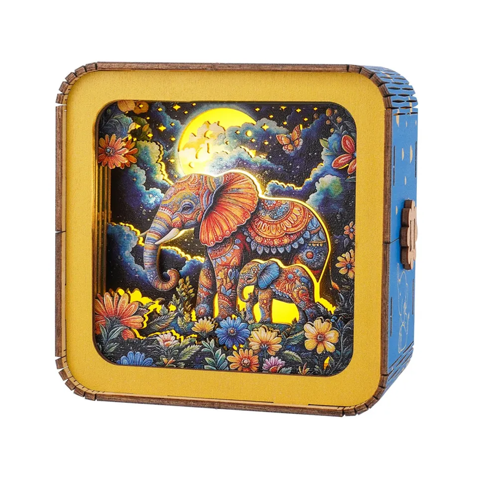 kaayee-night-light-elephants-moonlight-holzbausatz-elefant image 1