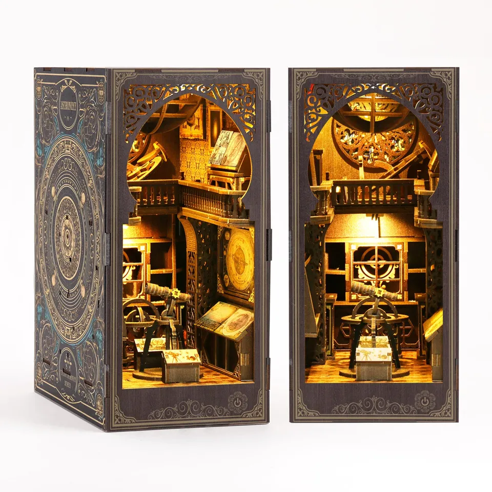 kaayee-book-nook-the-planetarium-bastelset-miniatur-mit-licht image 1