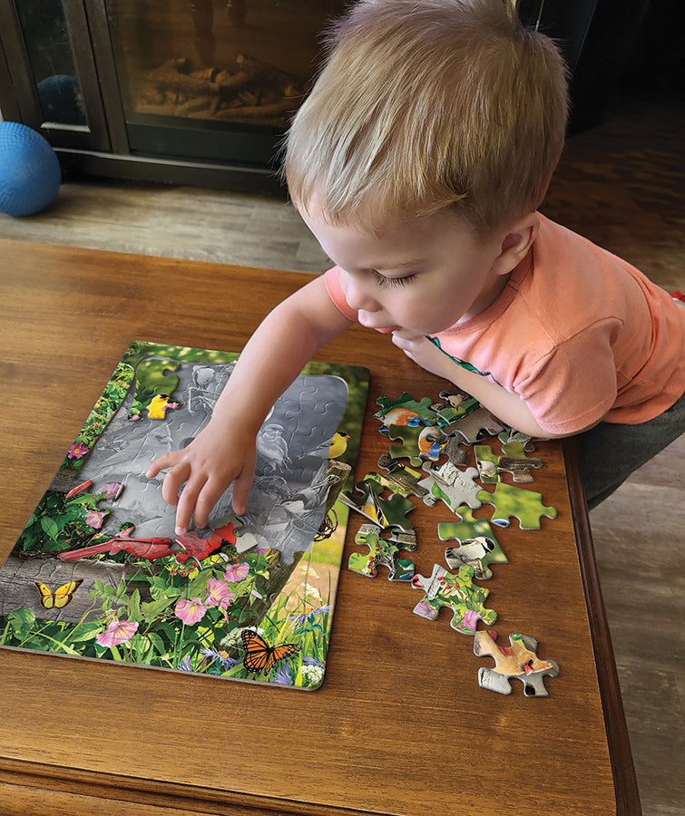 cobble-hill-singing-around-birdhouse-35-teile-rahmenpuzzle image 2