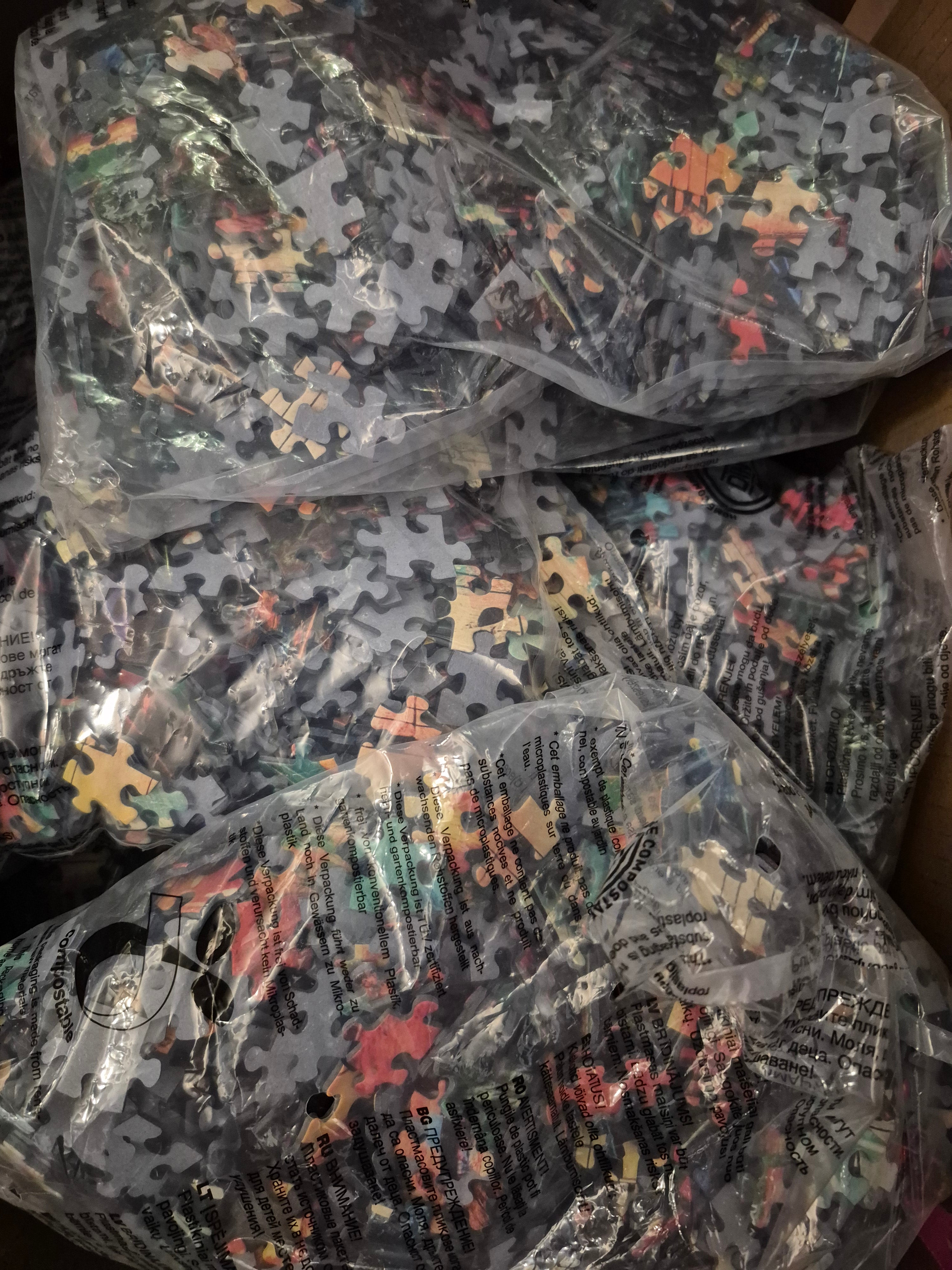 ulmer-puzzleschmiede-puzzle-1000-teile-berraschungs-paket-3x1000-beutel-3 image 1