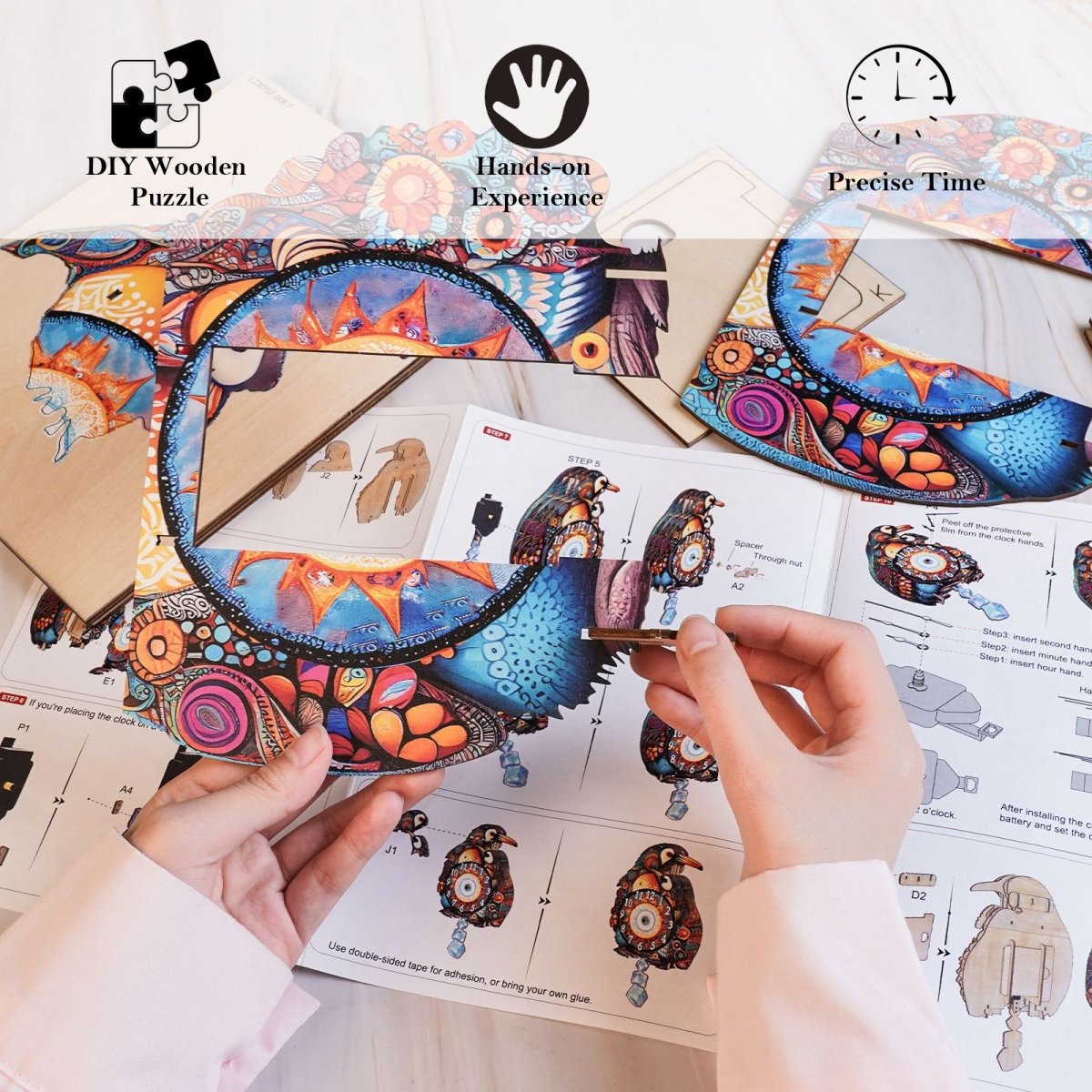 kaayee-clock-kit-penguin-family-puzzle-uhr-holz-pinguine image 3