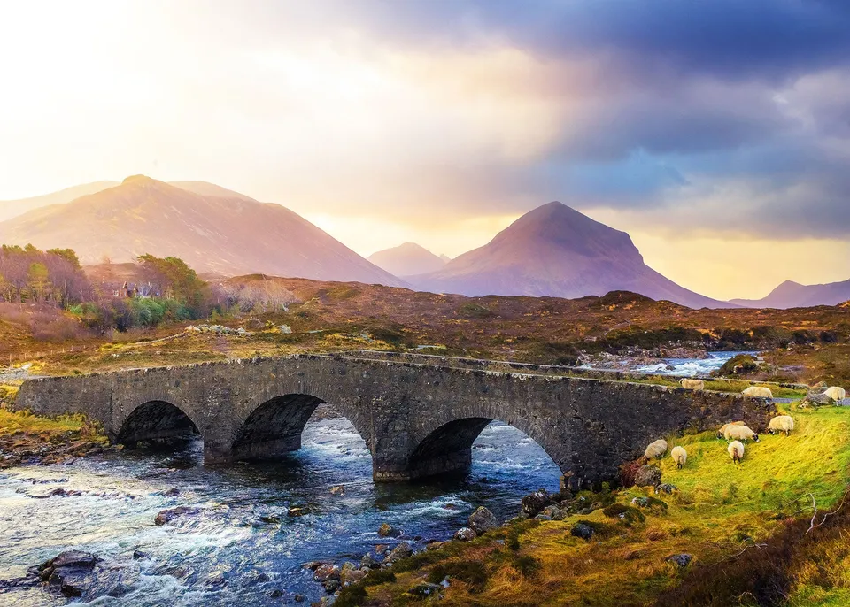 ulmer-puzzleschmiede-sligachan-bridge-puzzle-2000-teile-skye image 1