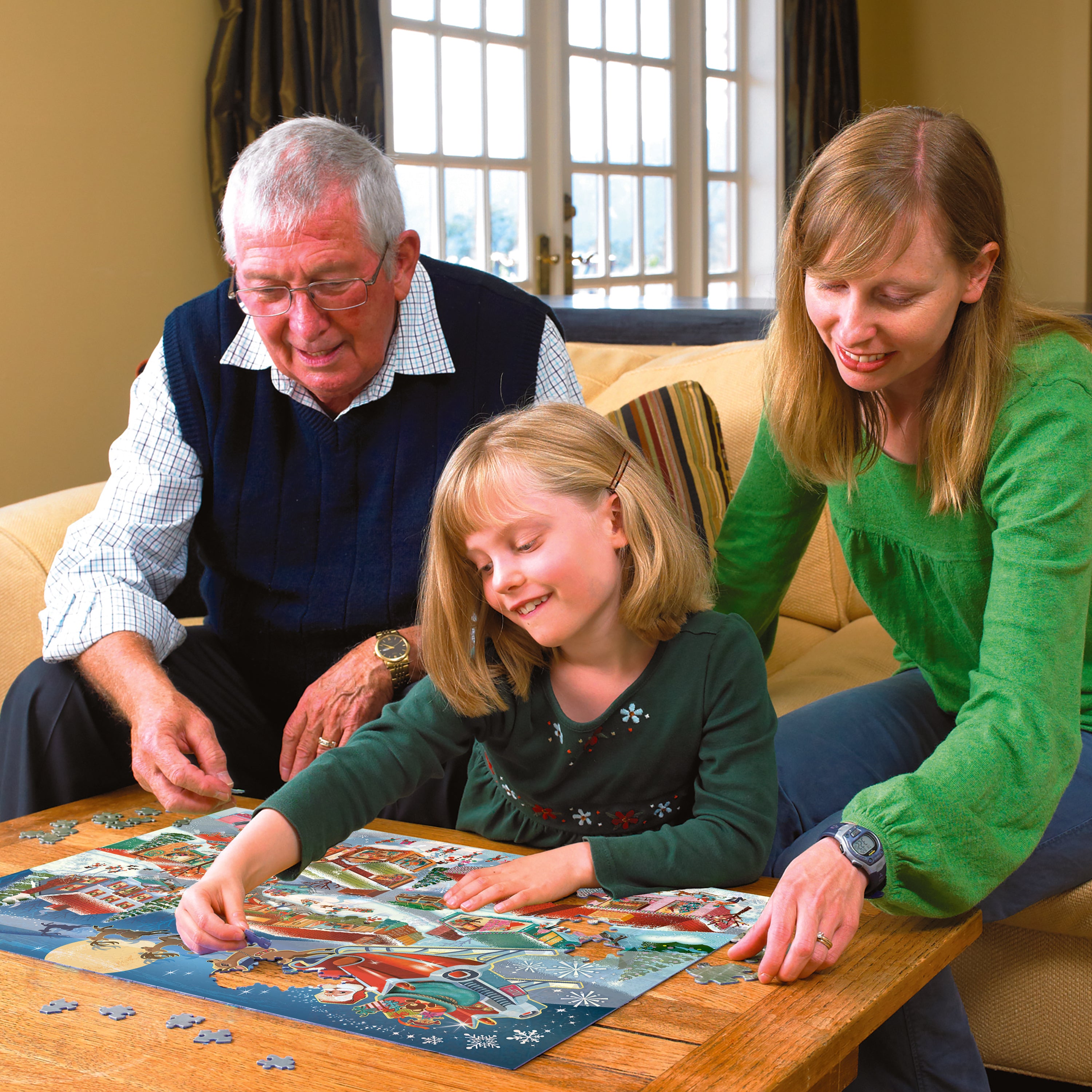 cobble-hill-family-pieces-350-santa-s-flyby-puzzle-350-teile image 4