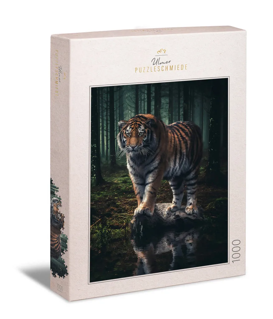 ulmer-puzzleschmiede-1000-teile-ruler-of-the-dark-forest-tiger-puzzle image 1